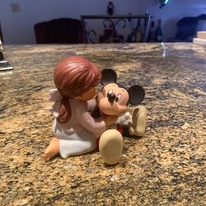 Precious Moments Disney and Me figurine